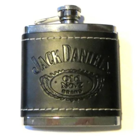 Jack Daniels Old Number 7 Brand Metal Drinking Flask - Picture 1 of 4